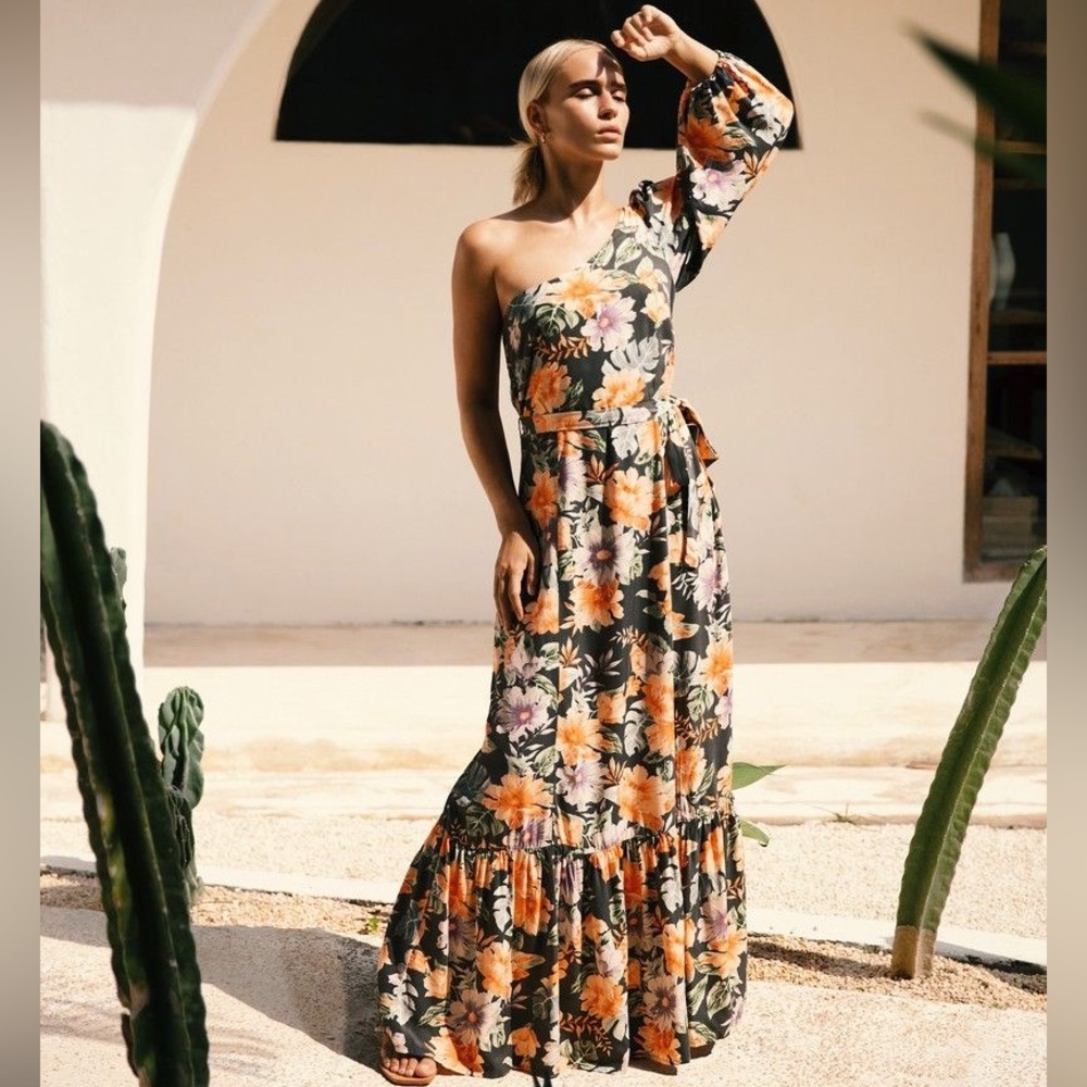L*Space 🌼 One Shoulder Floral Dress